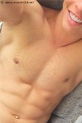 Chiavari Boys Christopher 344 41 07 755 foto selfie 1