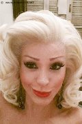 Crotone Trans Cinzia Pornostar 351 88 51 909 foto selfie 4
